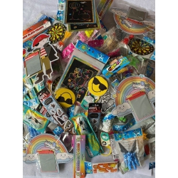 POCHETTE DE 216 LOTS DE KERMESSE ASSORTIS